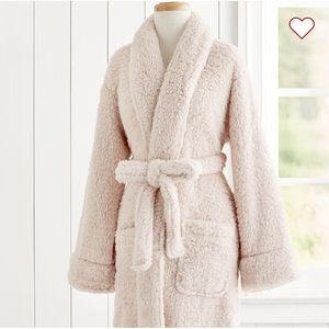 Pottery Barn Teddy Bear Sherpa cozy soft robe size large